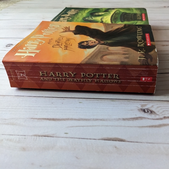 Harry Potter by JK Rowling Complete Paperback Set Books 1-7 EUC - Picture 8 of 10